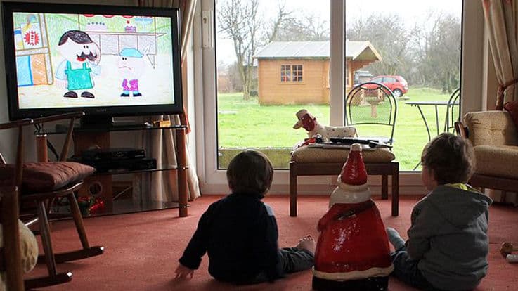 Ways Parents Can Turn TV for Child's Creativity, Good Use & Effect etc